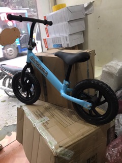 Xe đạp cân bằng
