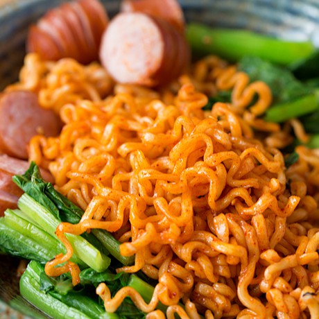 Combo 10 gói mì gà cay Samyang - Date T7/2022 | BigBuy360 - bigbuy360.vn