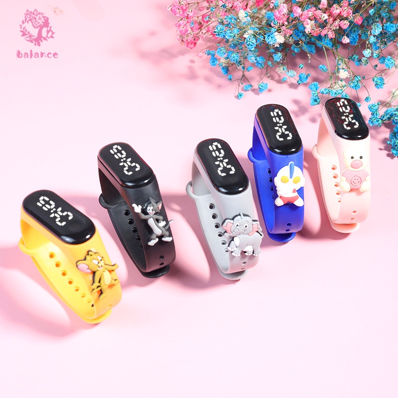 Đồng hồ led điện tử màn hình cảm ứng búp bê hoạt hình chống nước cho trẻ em