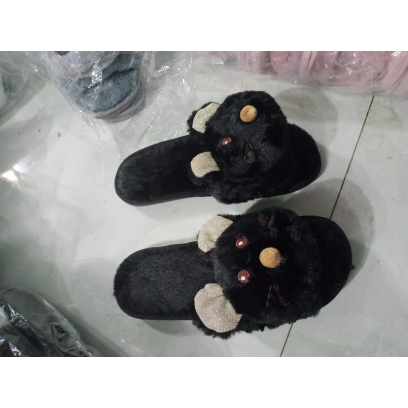Dép lông mang trong nhà hình con chuột