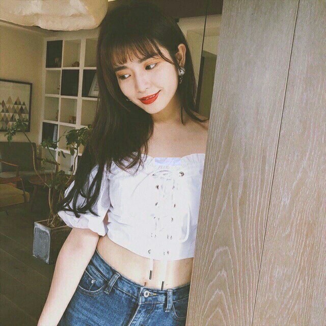ÁO CROPTOP TAY NGẮN ĐAN DÂY