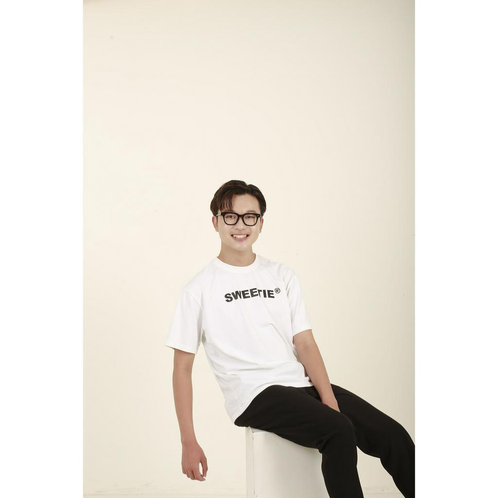 [IN TÊN YÊU CẦU] Áo Thun oversize SWEETIE IN 2 MẶT phông unisex vải COTTON giữ form, chống nhăn, áo đôi basic - LILA