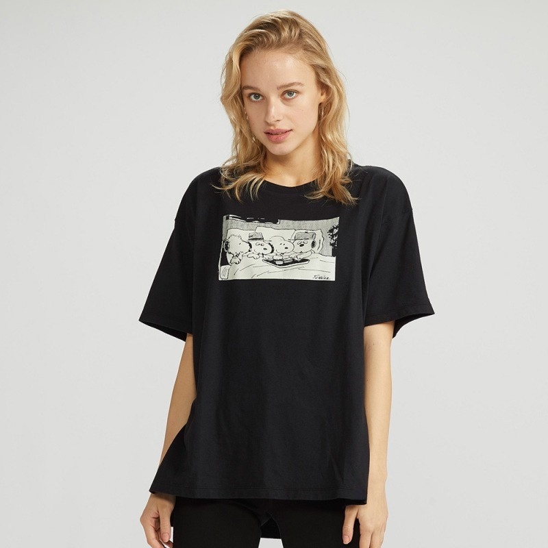 Áo thun nữ ngắn tay Uniqlo (UT) PEANUTS 70