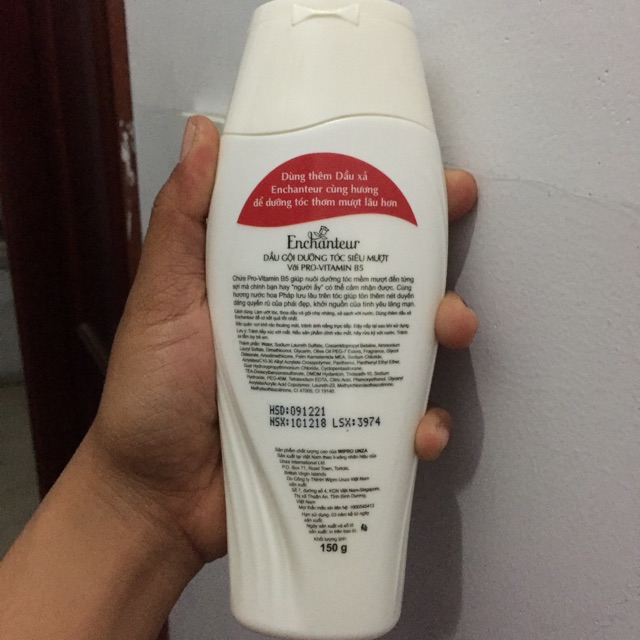 Bộ dầu gội 150g và sữa tắm Enchanter 150g
