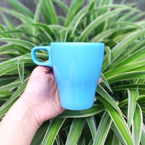 Ly gốm sứ tráng men
