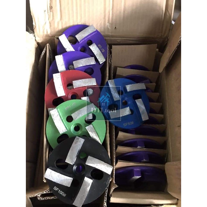 Đĩa mài bê tông #30 SF - Loại hít nam châm. Đá mài phá mặt sàn bê tông mài thô. Lắp máy mài sàn công nghiệp