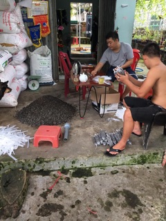 Phân dê đóng túi lưới