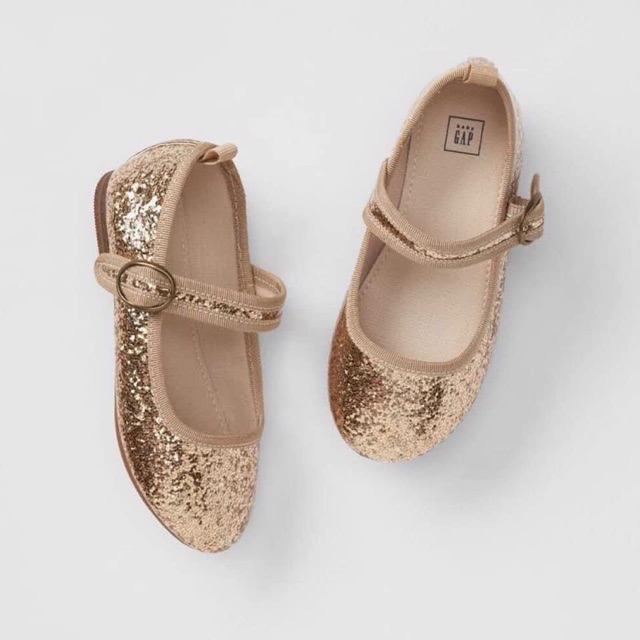 Giày búp bê Gap cực yêu