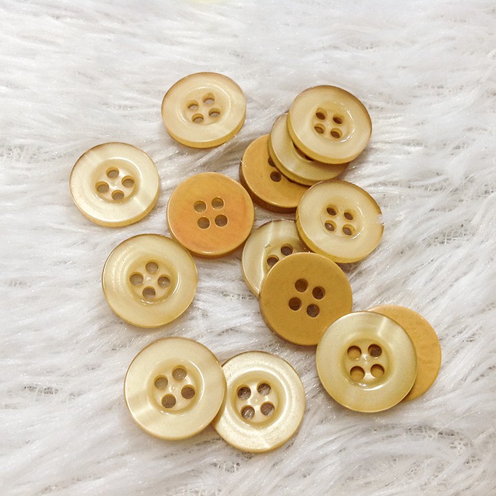 Nút áo nhựa tròn truyền thống trang trí scrapbook cúc khuy sơ mi