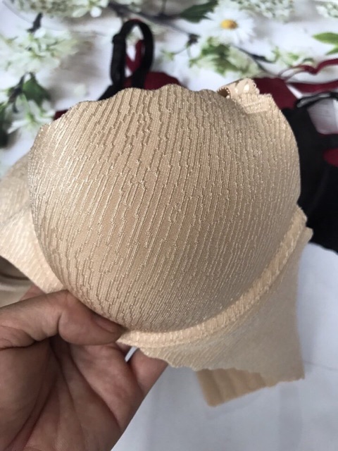 Áo lót bàn tay nâng ngực vân xước 313