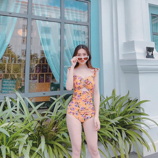 Bikini 1 mảnh họa tiết hoa lá nhúng ngực cánh tiên | BigBuy360 - bigbuy360.vn