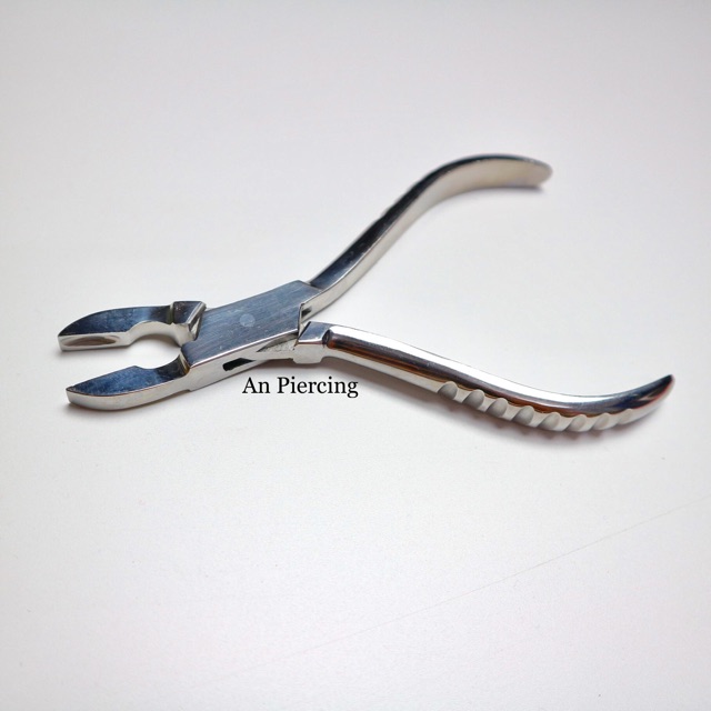 Lẻ Kẹp, kiềm dụng cụ xỏ khuyên piercing