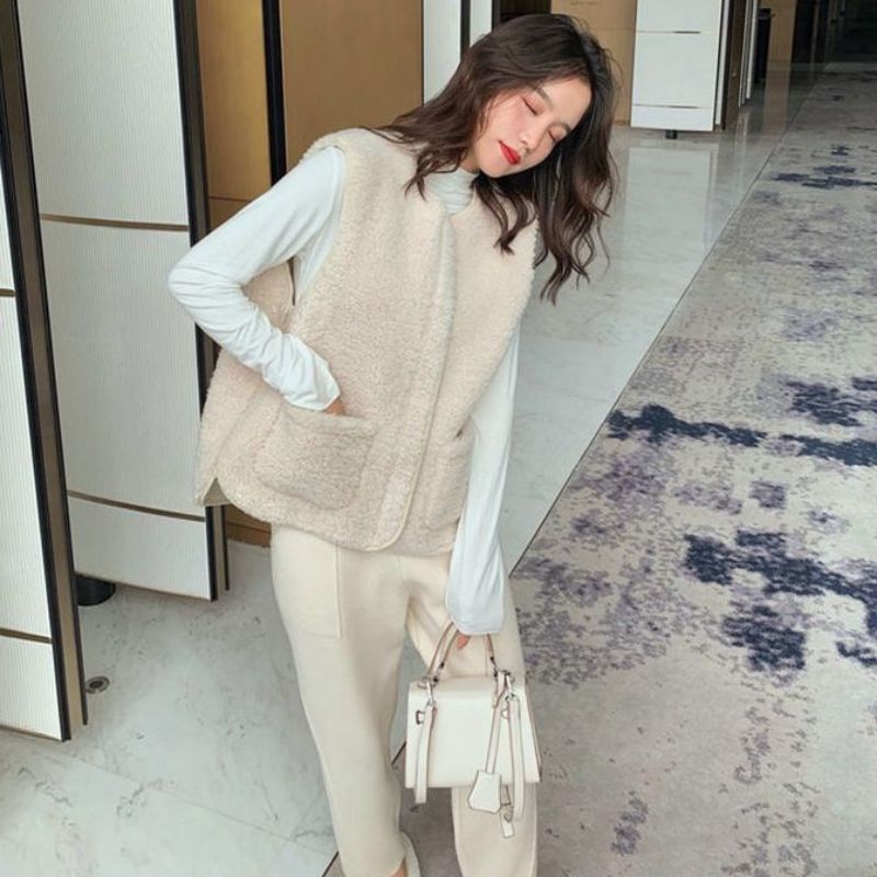 21.11 Áo gile lông cừu hàn tuyển new 90_99%