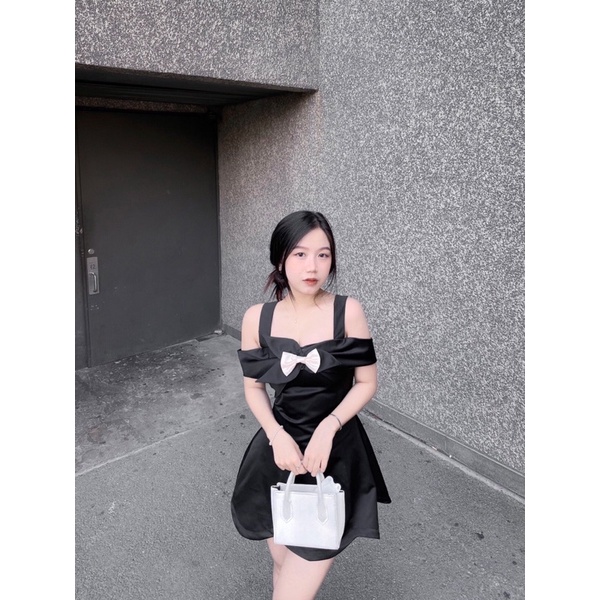 {Sẵn M L } Đầm Anjing Dress cột cổ bẹt vai đính nơ 🏁 | BigBuy360 - bigbuy360.vn