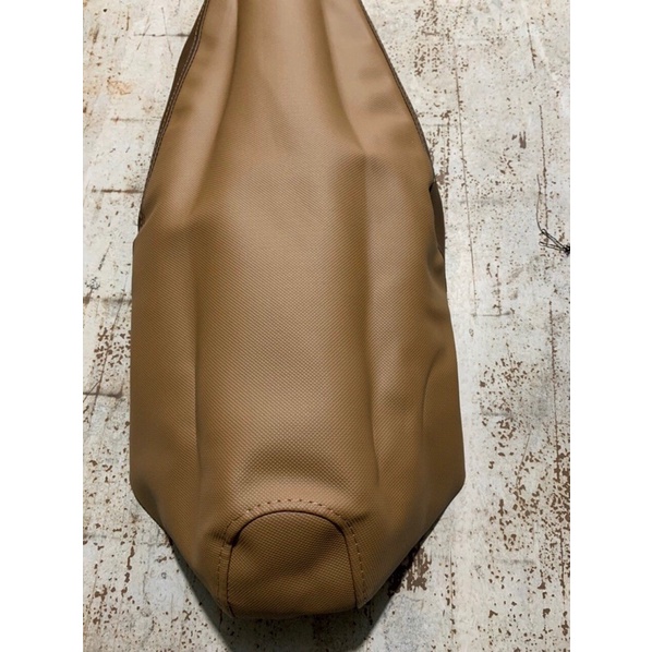 Vỏ da simili bọc yên xe máy Vision nhãn hiệu Hồng Tiến