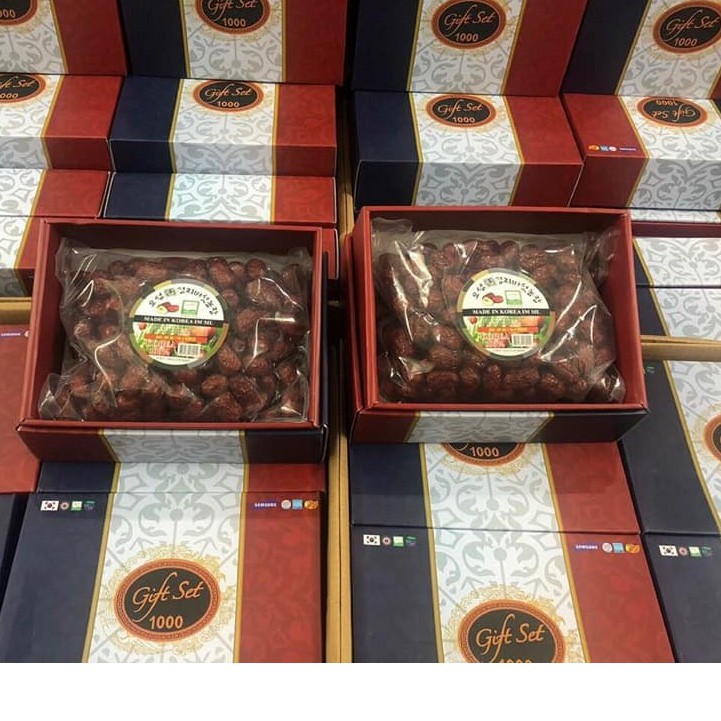 KHUYẾN MẠI KHỦNG: TÁO ĐỎ KHÔ HÀN QUỐC HỘP 1KG | BigBuy360 - bigbuy360.vn