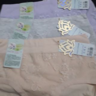 COMBO 10 Quần lót coton pha ren fom to cao cấp