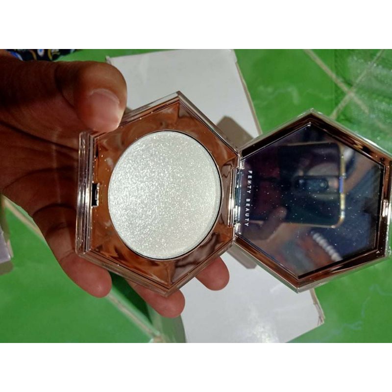 phấn bắt sáng highlights fenty beauty ánh bạc kim siêu đẹp