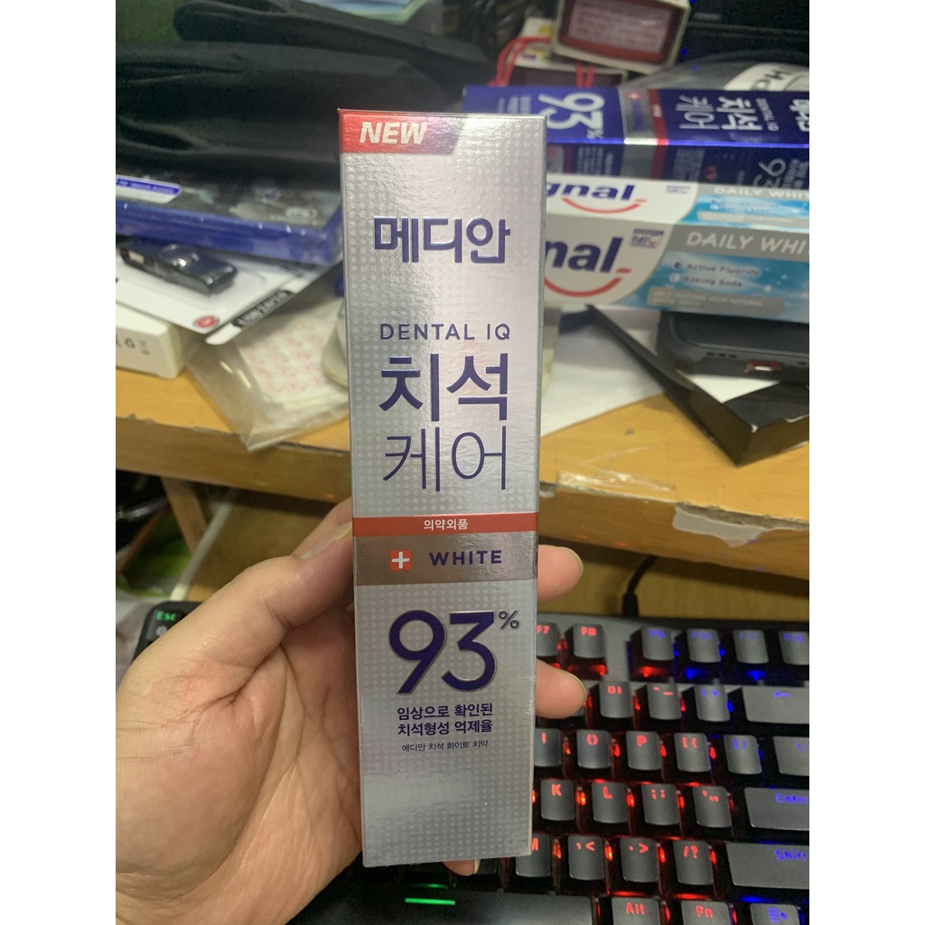 Kem Đánh Răng Hàn Quốc Median 93%