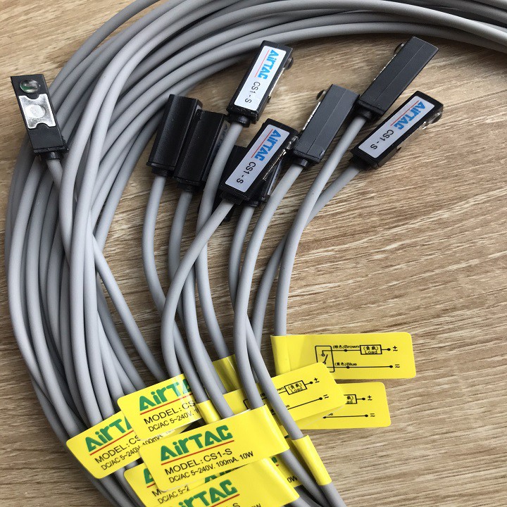 Cảm biến tiệm cận xi lanh CS1-S