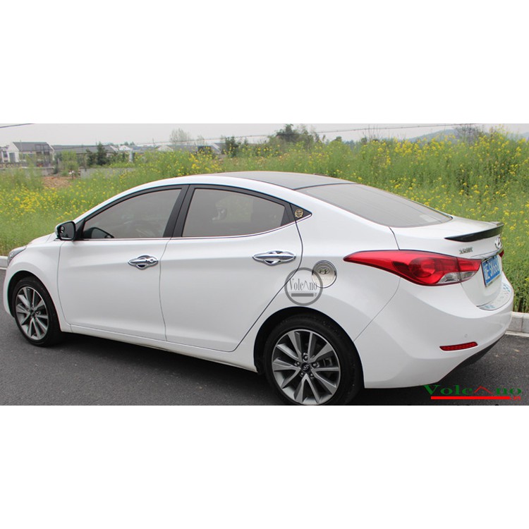 Ốp Nắp Bình Xăng Hyundai Elantra 2016