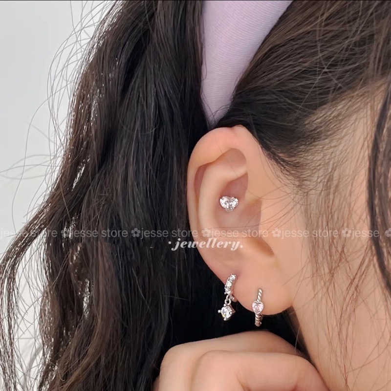 1 cái  khuyên tim màu đá pink T11 jesse store