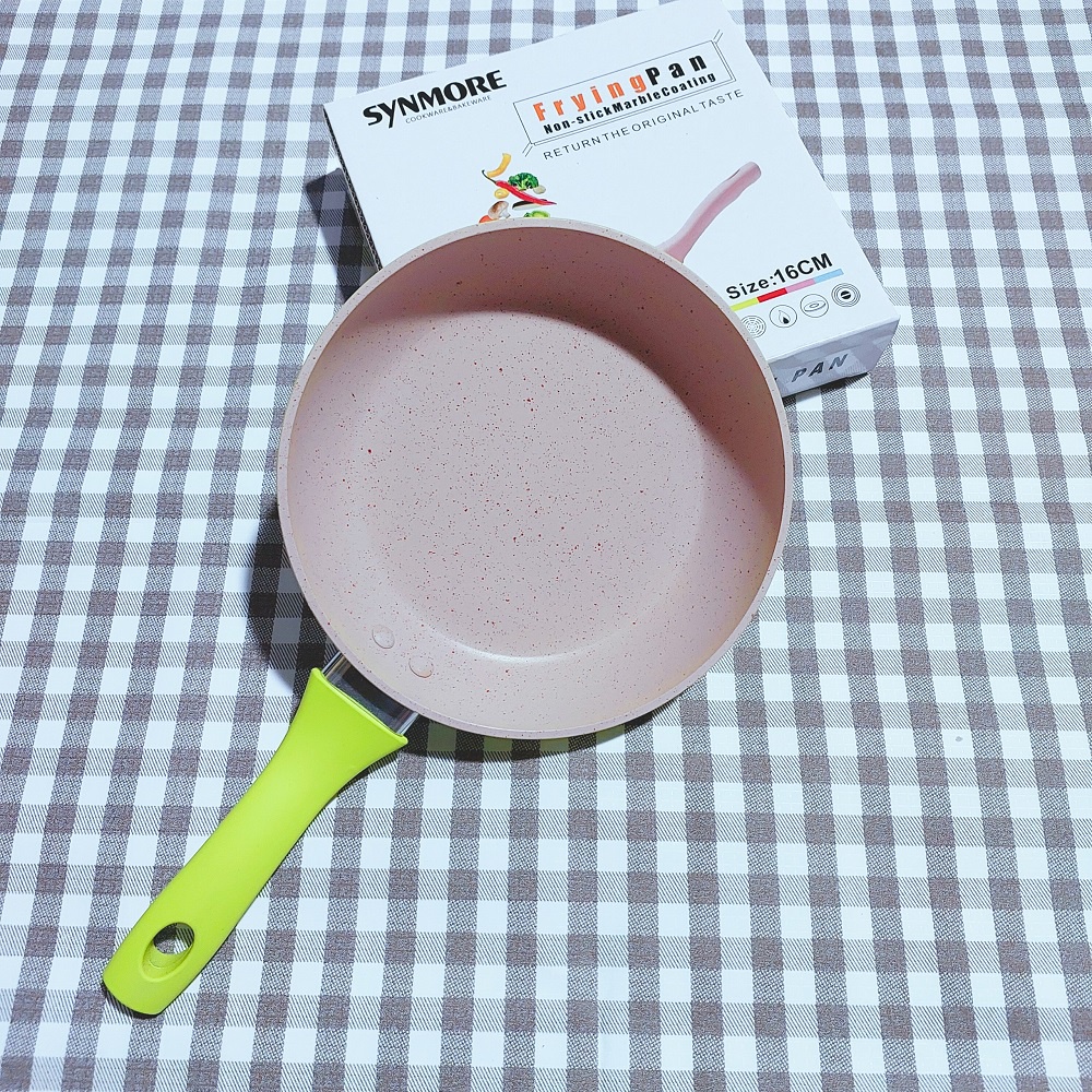 Chảo chống dính 16cm, đáy từ vân đá hoa cương, cán gỗ cao su bền chắc, dùng mọi loại bếp