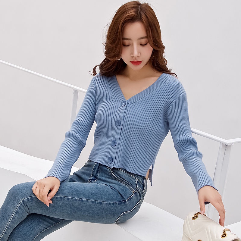 Áo cardigan IELGY dệt kim mềm mại cổ chữ V tay dài dáng ôm phong cách thời trang cho nữ