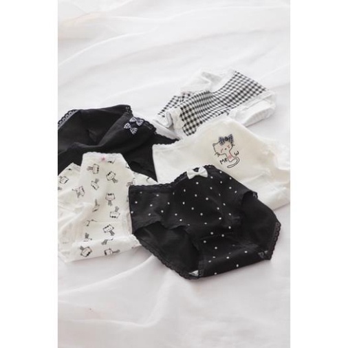Quần Lót Nữ  Quần Cotton Nữ Viền Phối Hình Mèo Điệu Đà Tôn Dáng 0133 ❤️ mầu đen trắng sport thể thao