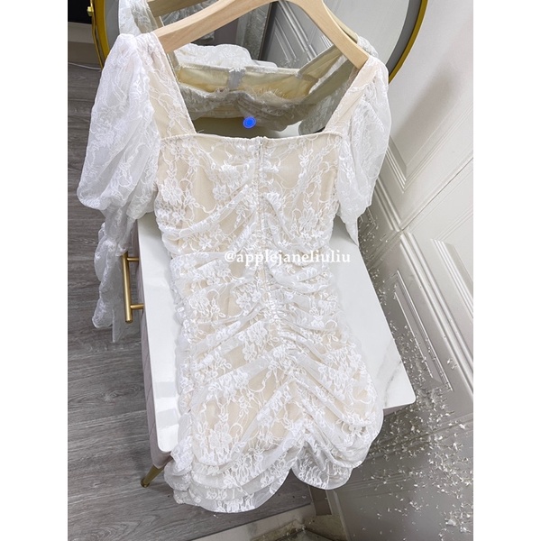 Jane Váy trễ vai tay áo phồng ren jacquard