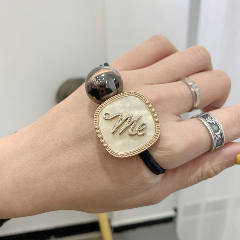 Dây buộc tóc hình vuông thời trang