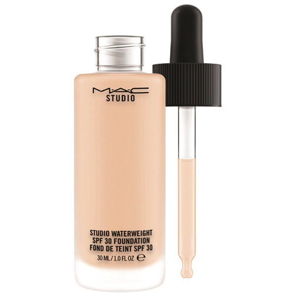 Kem nền MAC Studio Waterweight SPF30 Foundation