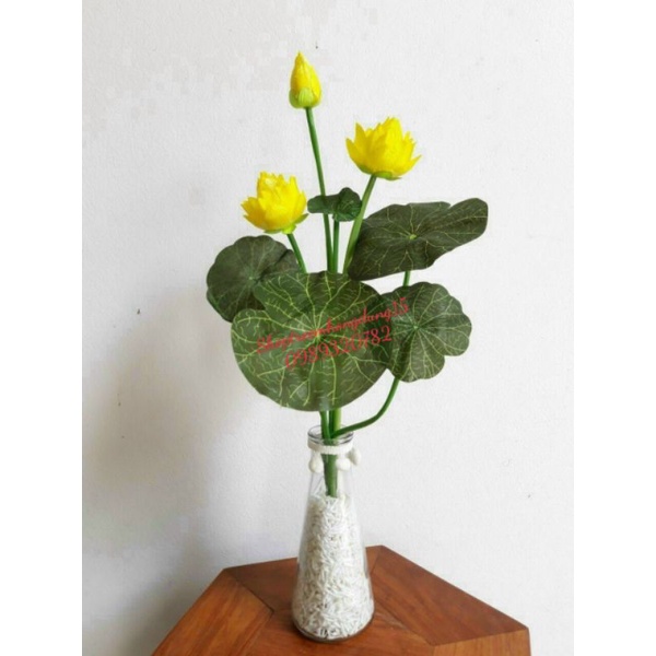 Sen nhí trang trí tháp oản .....