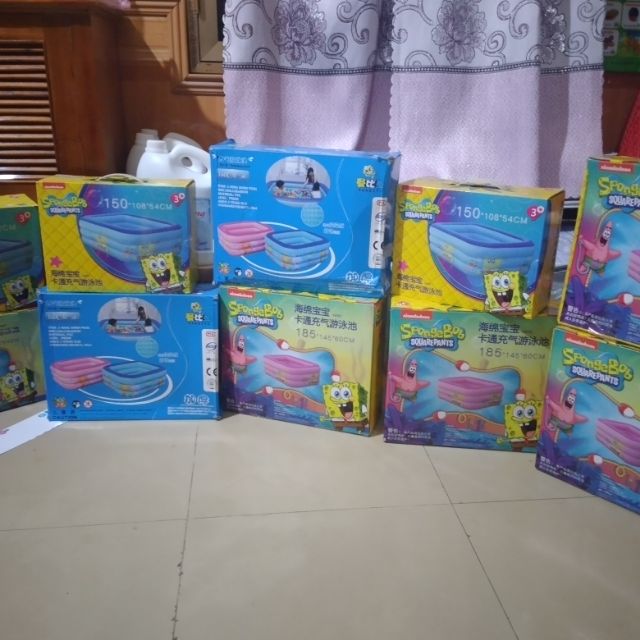 Bể bơi cho bé