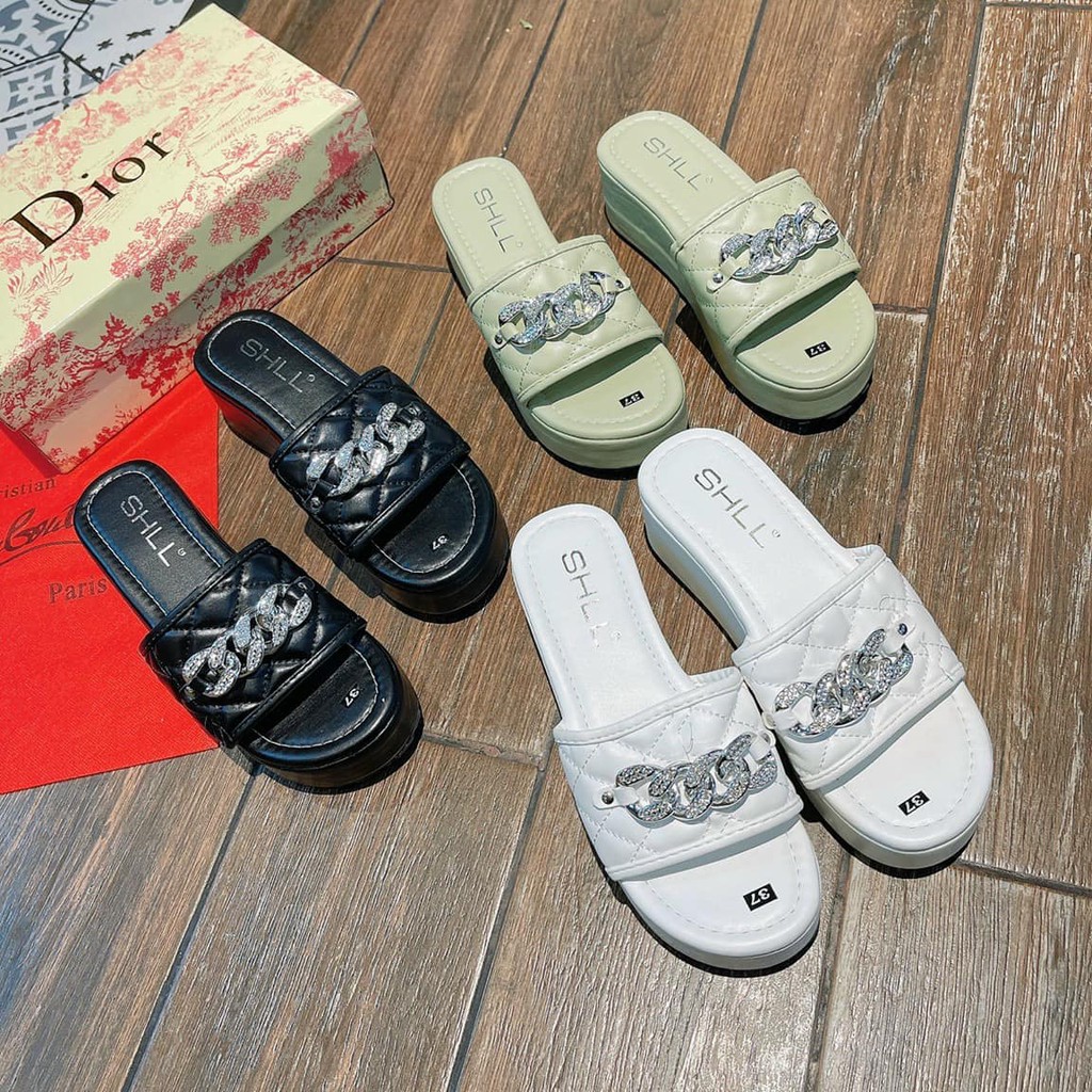 DÉP XÍCH ĐẾ BÁNH MỲ