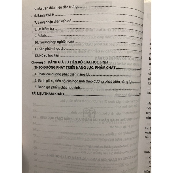 Sách - Đánh giá năng lực, phẩm chất học sinh theo chương trình giáo dục phổ thông 2018