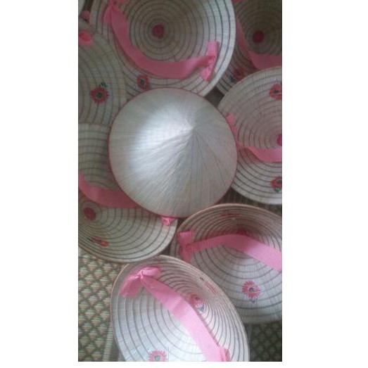 Nón lá đường kính 33cm dùng để múa, chụp ảnh giá rẻ