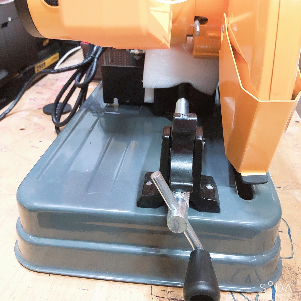 MÁY CẮT SẮT BÀN INGCO 2300W CO35538