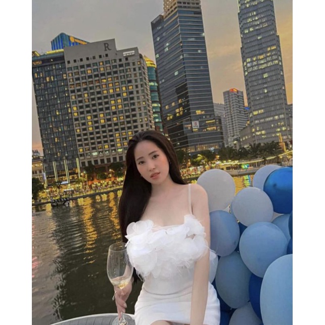 Set Đồ Nữ  CHOUCHOU Áo Croptop đính cánh hoa và chân váy chữ A xinh xắn Free SIZE 42kg-52kg