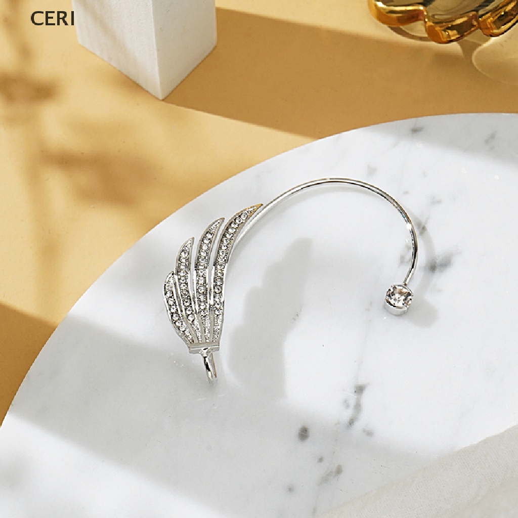 Khuyên Kẹp Vành Tai Kim Loại Mạ Vàng Đính Đá Lấp Lánh Thanh Lịch Cho Nữ