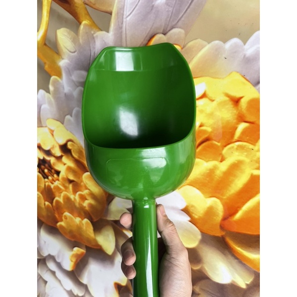 Xúc cám / gáo xúc cám 1kg / ca xúc cám / gáo nhựa