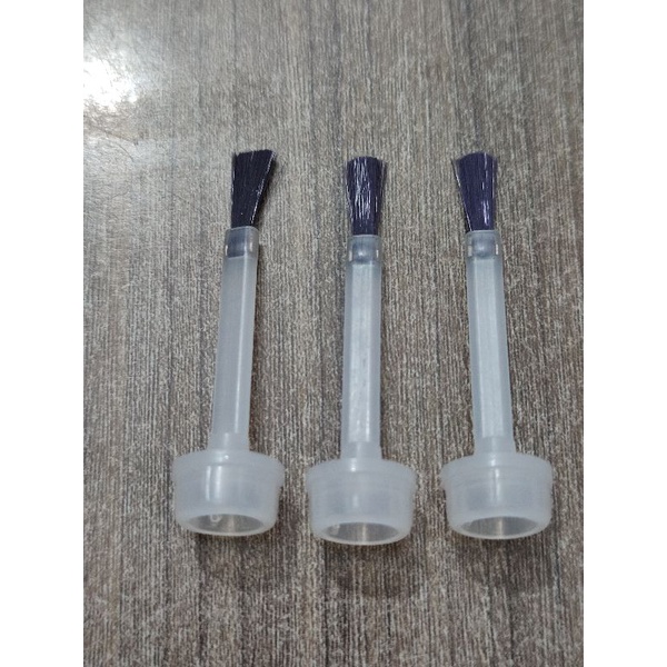 Cọ chổi sơn loại tốt dùng để thay thế các chổi bị hỏng trong chai sơn,base,top.