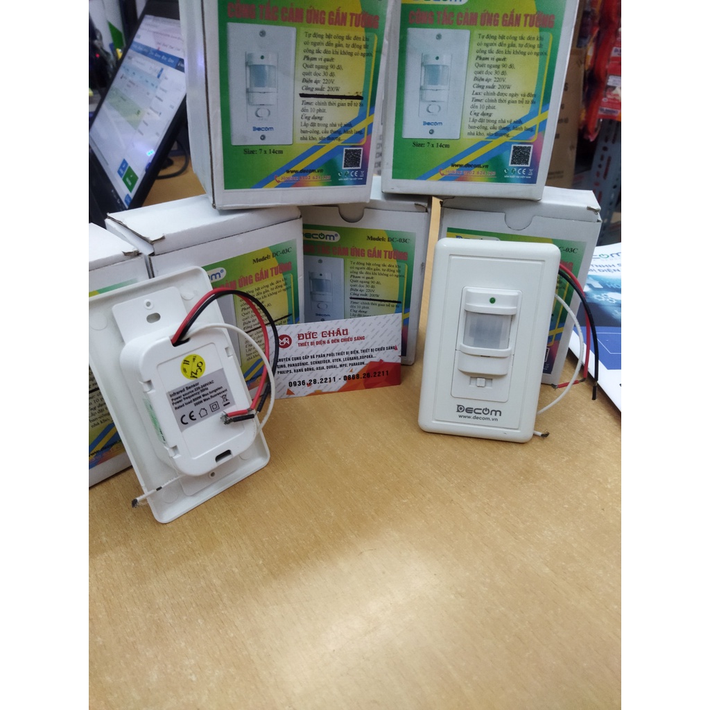 Công tắc cảm biến hồng ngoại lắp đèn cầu thang Decom-DC.03 chuẩn chính hãng có bảo hành