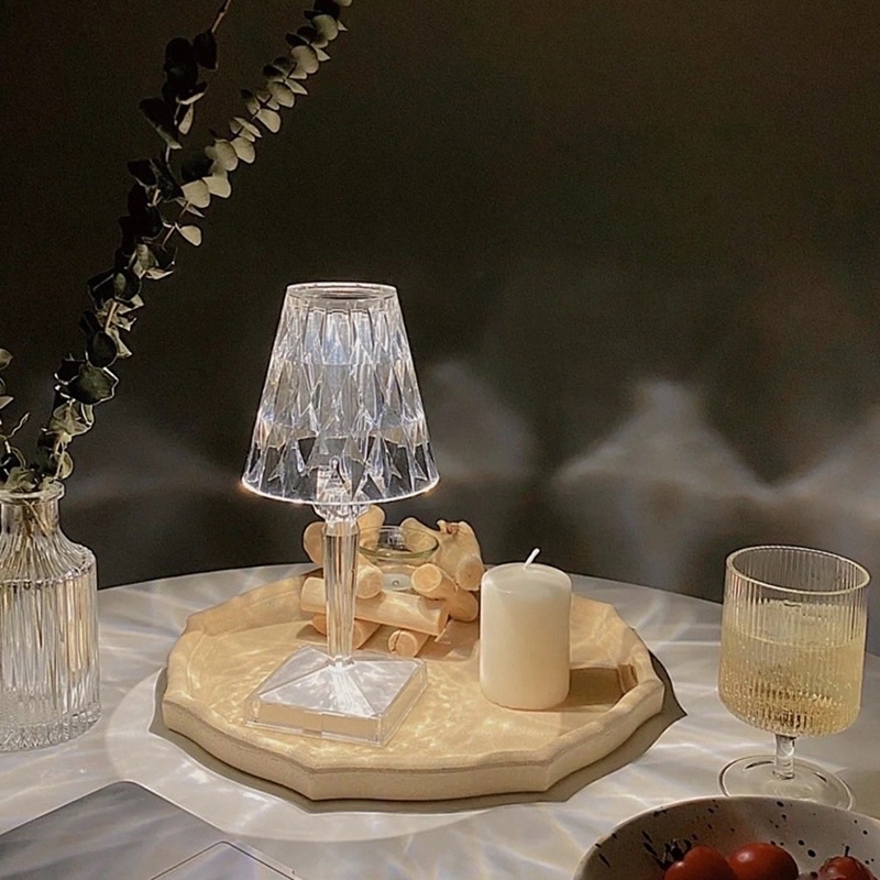 Đèn ngủ 16 màu ánh sáng màu, sạc USB Decor trang trí pha lê cao cấp