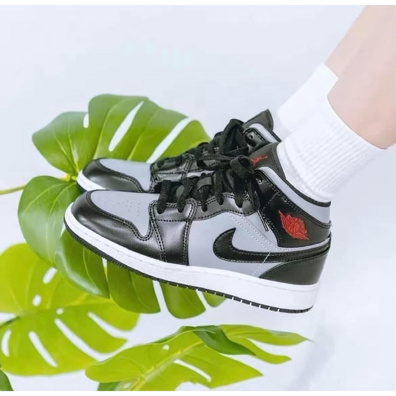 Giày Nike Air Jordan 1 Mid “Shadow”