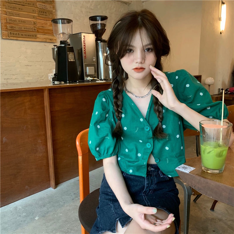 Áo kiểu IELGY cổ chữ V tay ngắn in họa tiết hoa cúc phong cách Hàn Quốc cổ điển thời trang cho nữ