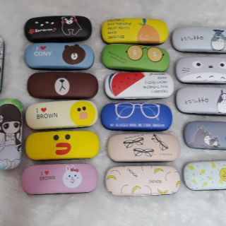 Hộp đựng kính super cute