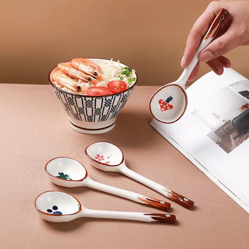 Thìa gốm sứ tròn ăn cơm in hình đáng yêu, muỗng sứ cao cấp trang trí bàn ăn – TUHUHOUSE