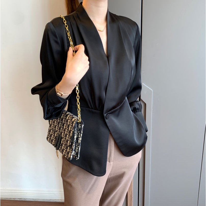 Áo kiểu BH tay dài cổ chữ V phong cách vintage thời trang mùa xuân 2022