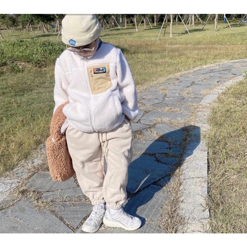 Áo khoác lông cừu NB